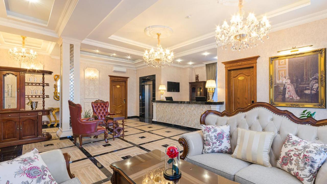 Gregory Boutique Hotel Chisinau Ngoại thất bức ảnh Interior of the hotel