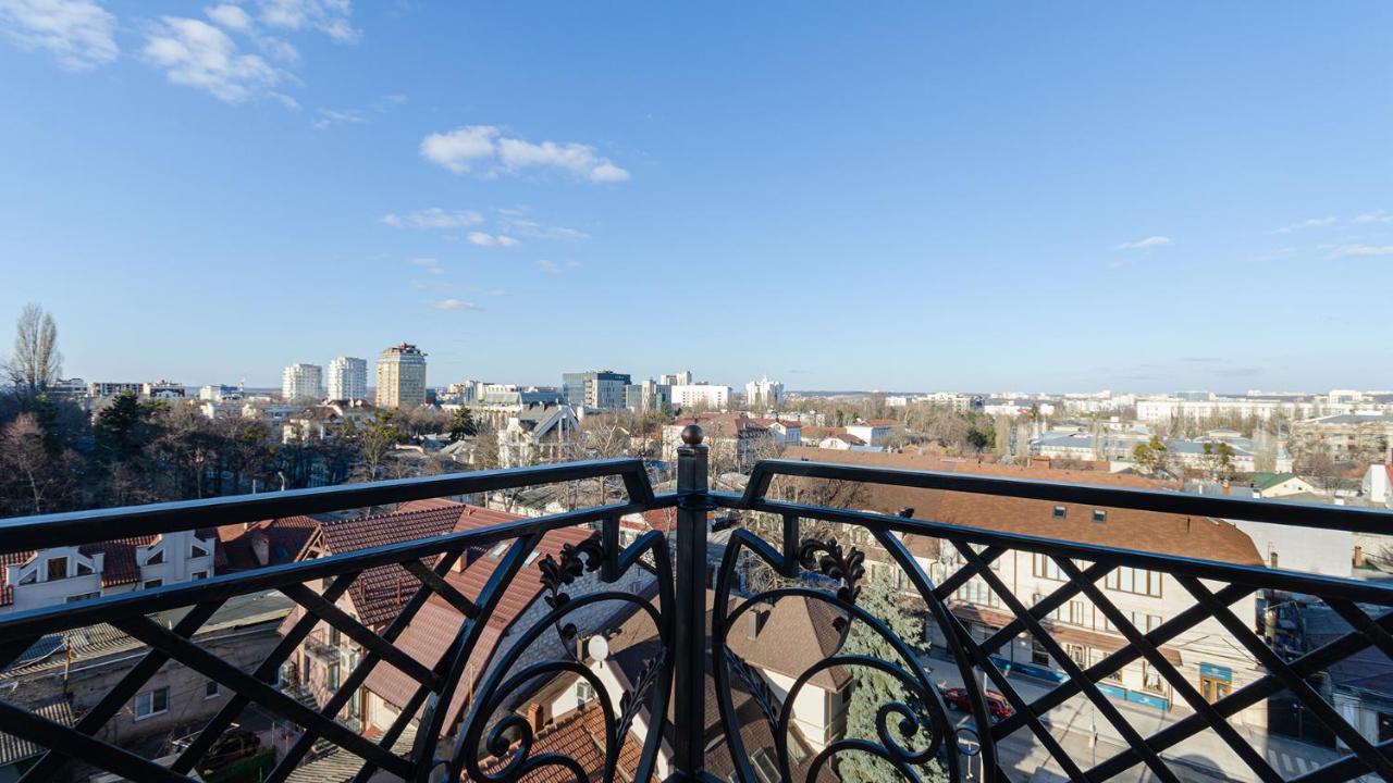 Gregory Boutique Hotel Chisinau Ngoại thất bức ảnh View from the top of the tower